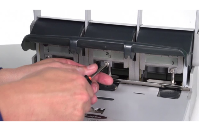 Swingline® Replacement Punch Kit, 9/32
