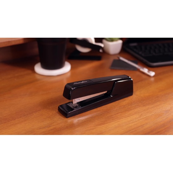 Swingline® 747® Classic Staplers | Swingline Full Size