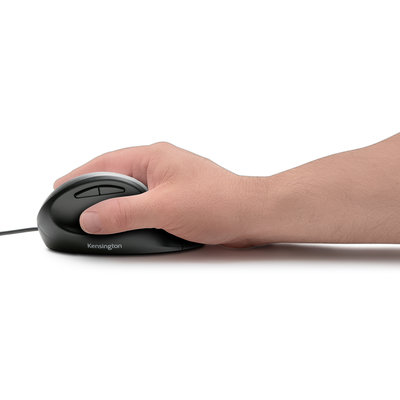 Repose-poignet intégré et positionnement neutre de la main