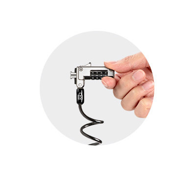 Câble à tête pivotante et rotative pouvant être utilisé à une seule main